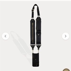 BILLIE
Crossbody iPhone 13 Pro Case in Black/Gold
Bandolier